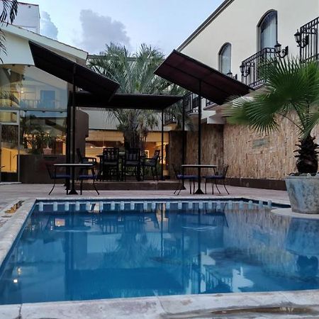 Hotel Dubrovnik Мерида Екстериор снимка