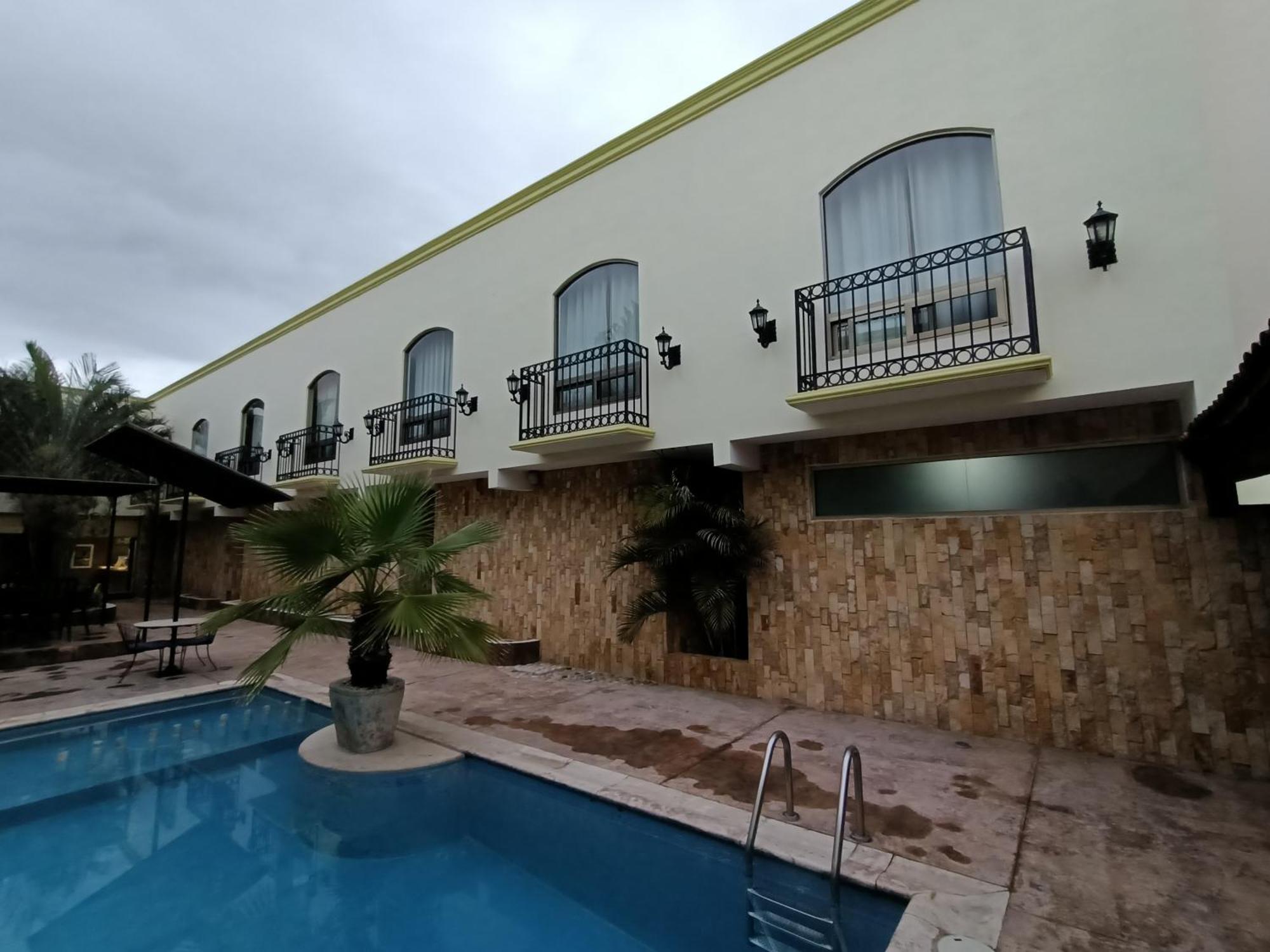 Hotel Dubrovnik Мерида Екстериор снимка