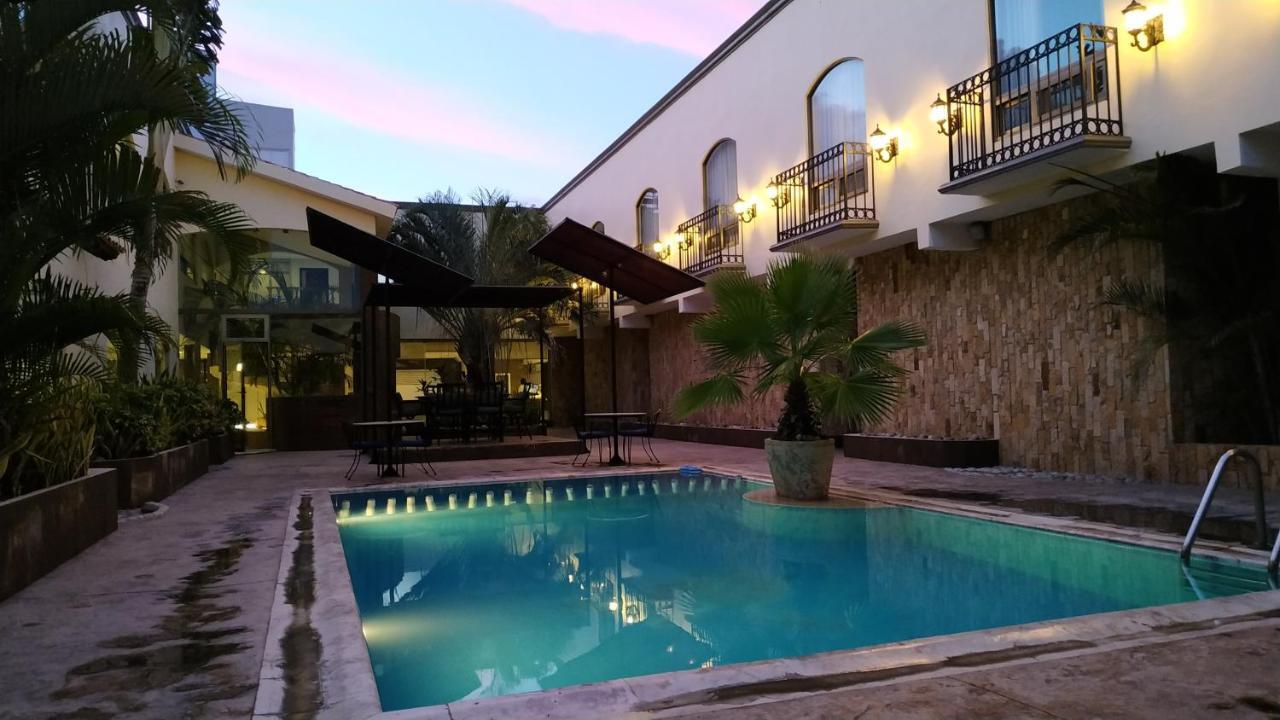 Hotel Dubrovnik Мерида Екстериор снимка